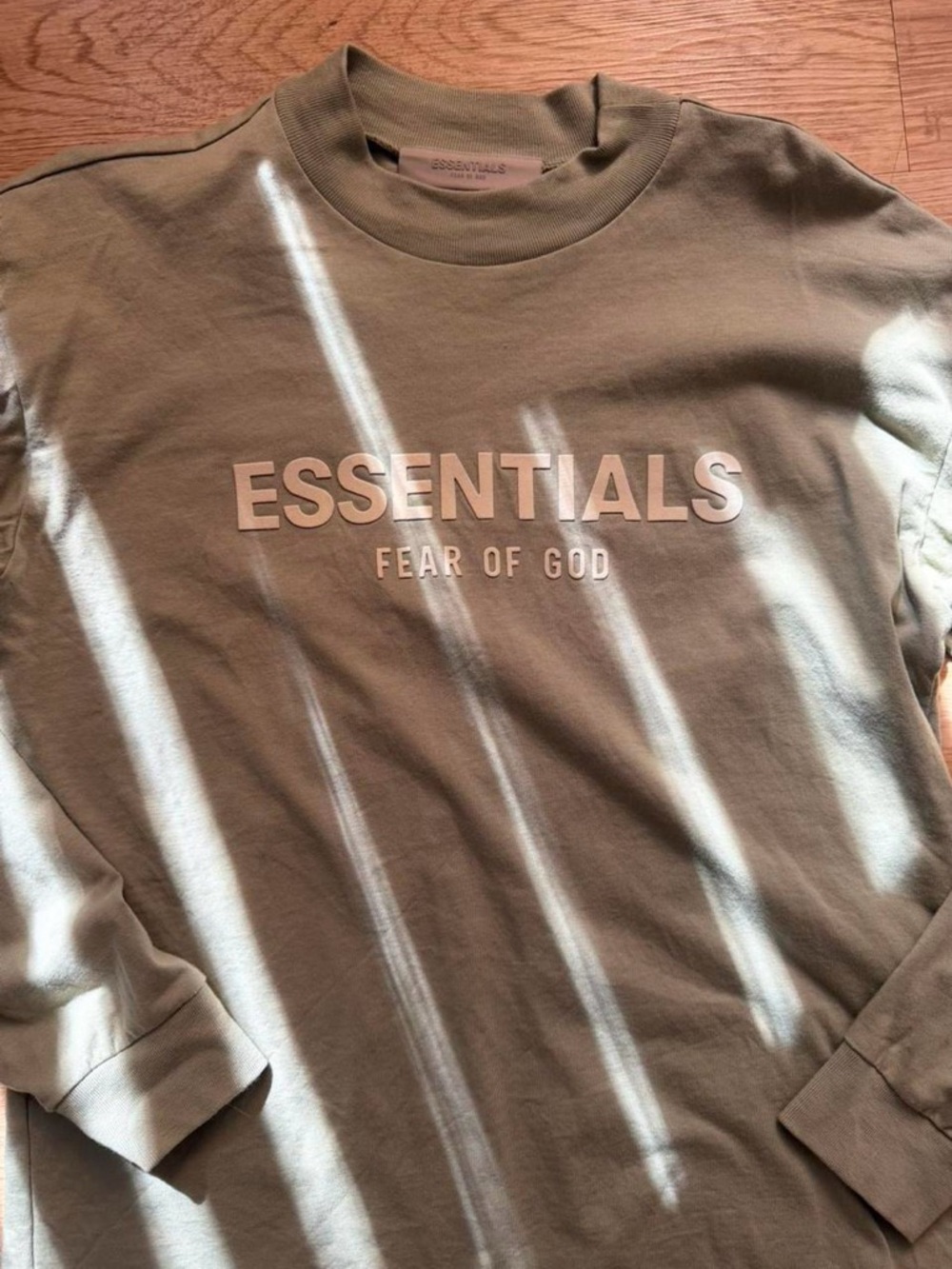ESSENTIALS Fear of God Long Sleeve Tee